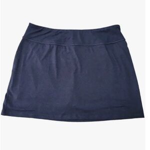 NWT Tangerine Navy Heather stretch skort  super soft size small